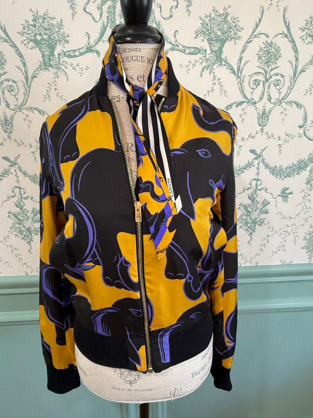 LANVIN Paris Silk Babar Elephant Print Bomber Jacket and Scarf FR 34 US 2⁠